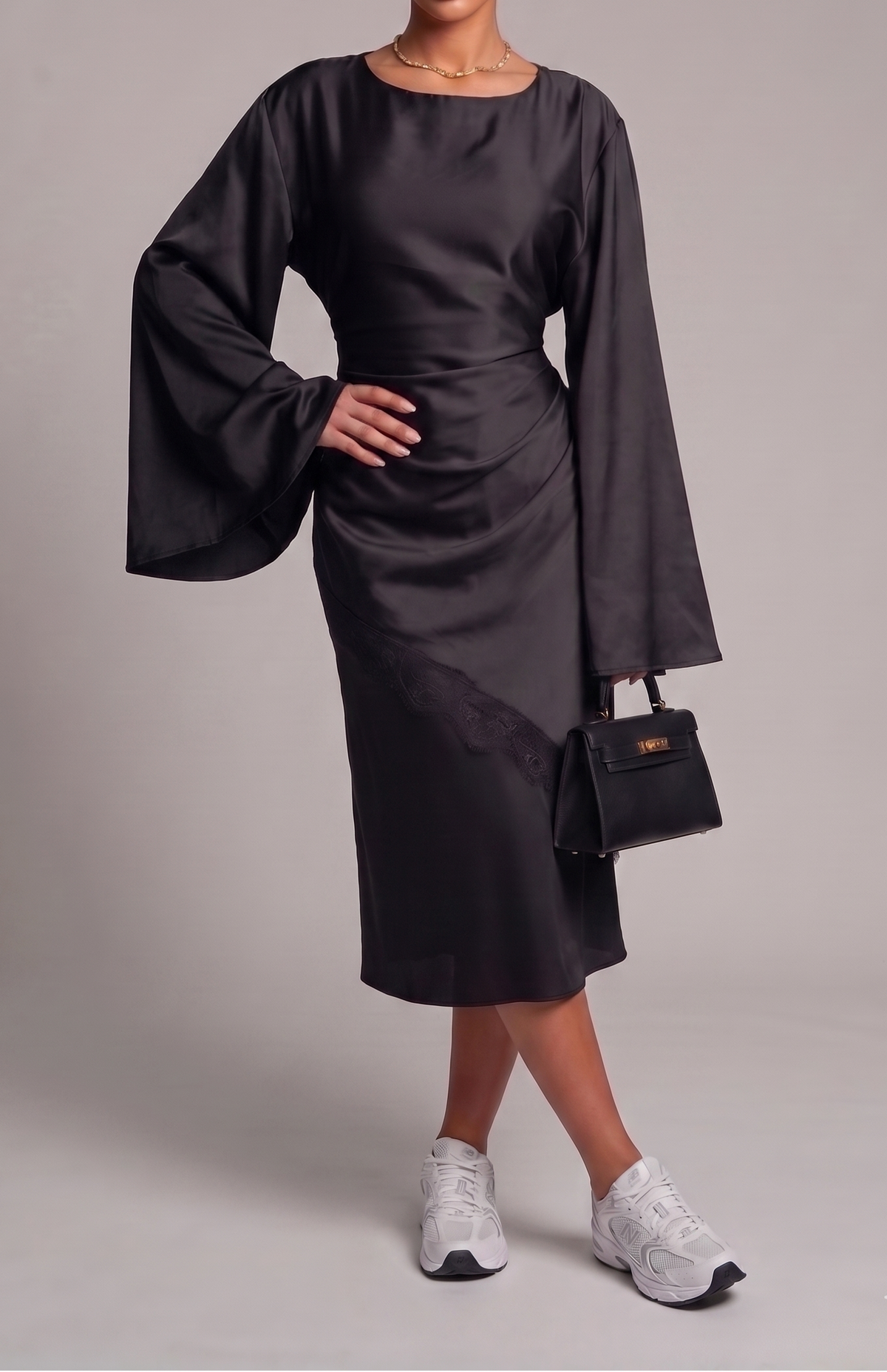 Tunika aus Satin mit Spitze