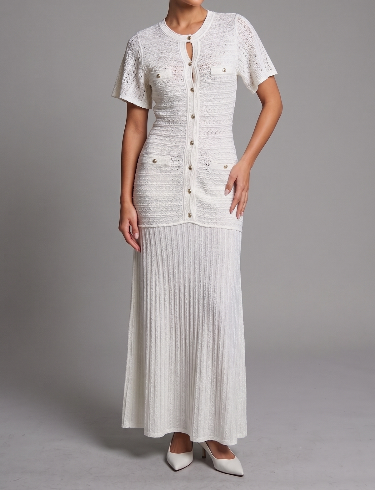 Strickkleid mit Knöpfen