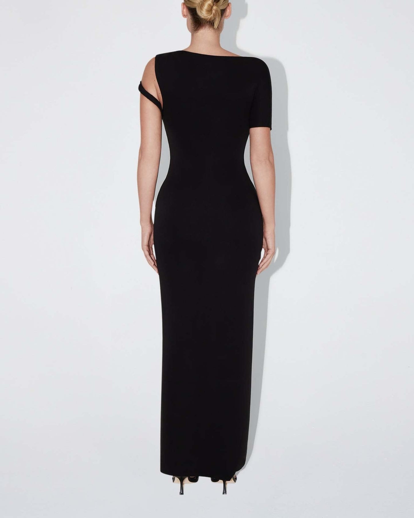 One-Shoulder Maxikleid