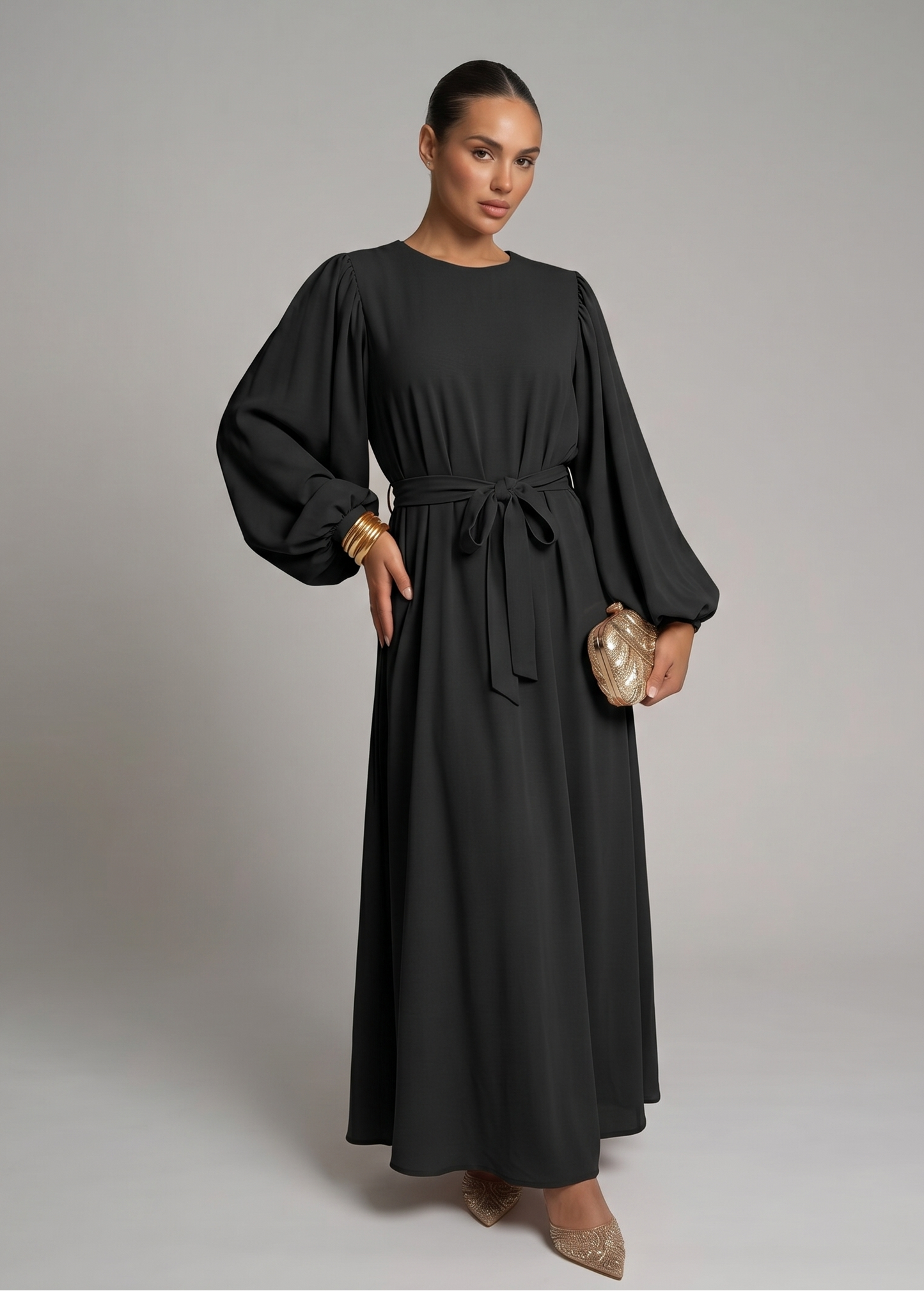 Abaya mit Schleife