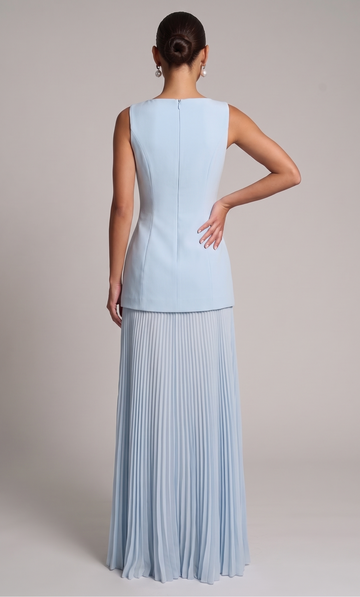 Plissiertes Maxikleid