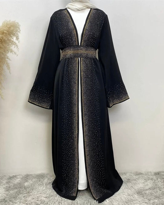 Kimono mit Straßsteinen